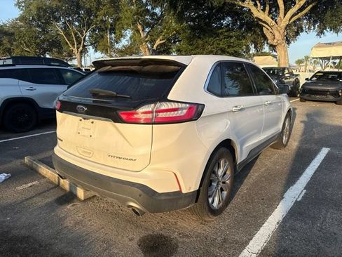 Used 2020 Ford Edge Titanium w/ Equipment Group 301A FWD image 2