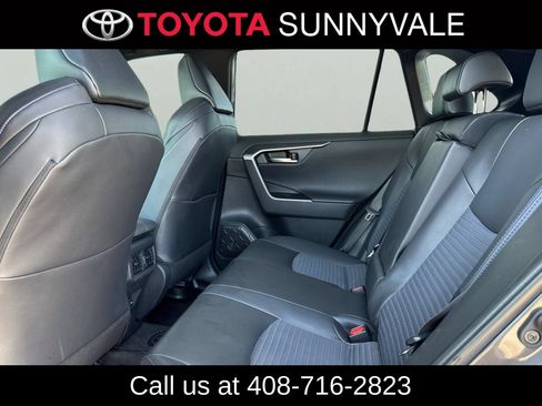 Used 2023 Toyota RAV4 XSE AWD/4WD image 6