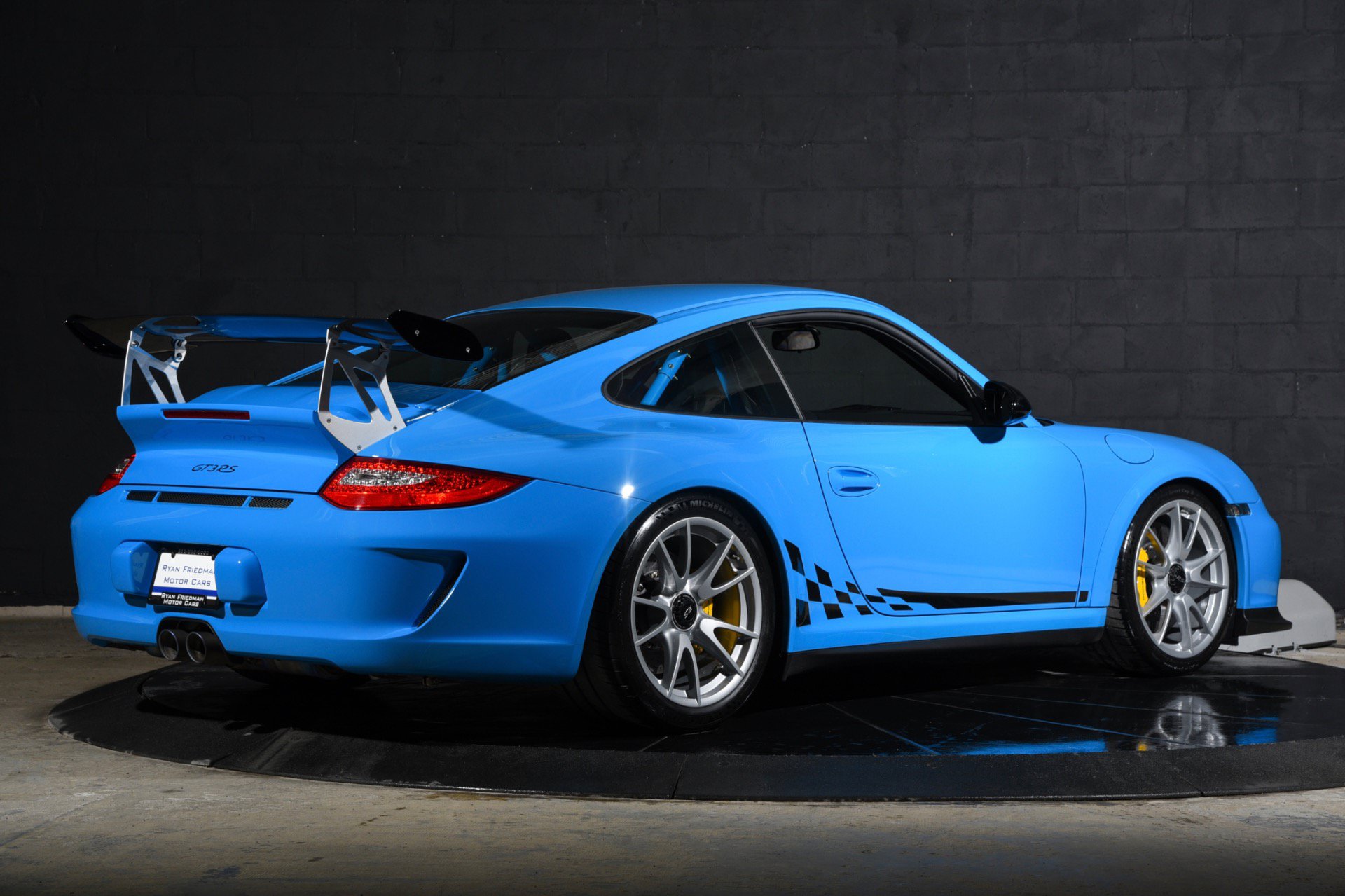 Used 2011 Porsche 911 GT3 RS RWD image 3