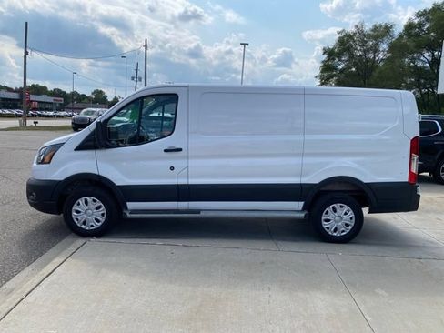 Used 2025 Ford Transit 250 Low Roof w/ Exterior Upgrade Package RWD image 7