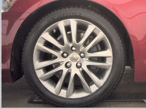 Used 2014 Lexus LS 460 w/ Comfort Package image 7