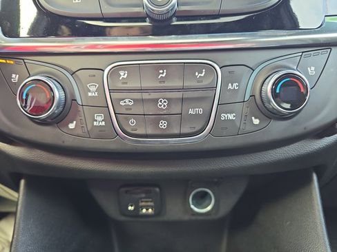 Used 2023 Chevrolet Traverse High Country w/ LPO, Floor Liner Package image 23