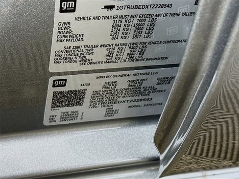 New 2026 GMC Sierra 1500 SLE w/ Preferred Package image 25