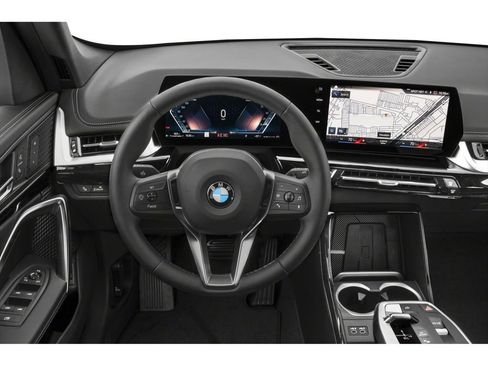 New 2026 BMW X1 xDrive28i w/ Technology Package image 4