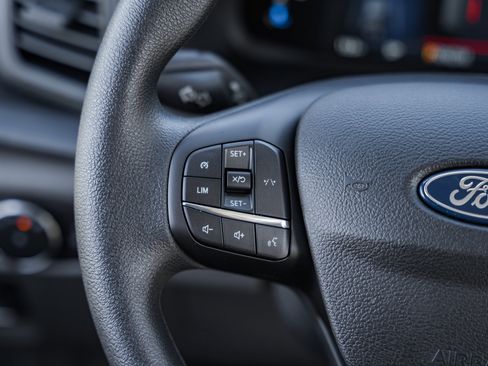 New 2026 Ford Transit 250 148 Medium Roof w/ Load Area Protection Package image 25