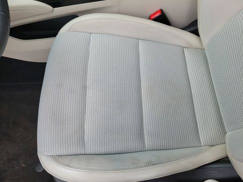 Used 2022 Buick Envision Preferred image 23