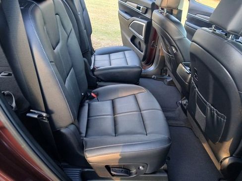 Used 2022 Kia Telluride EX w/ EX Premium Package image 43