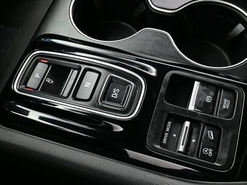 Certified 2023 Honda Pilot Elite image 12