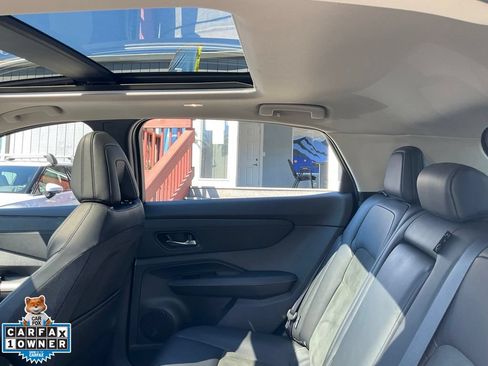 Used 2024 Nissan Ariya AWD image 32