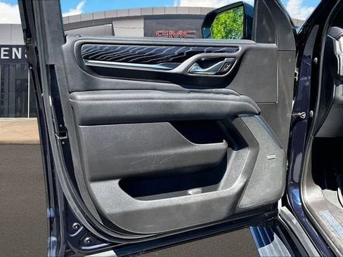 Certified 2021 GMC Yukon Denali w/ Denali Ultimate Package AWD/4WD image 18
