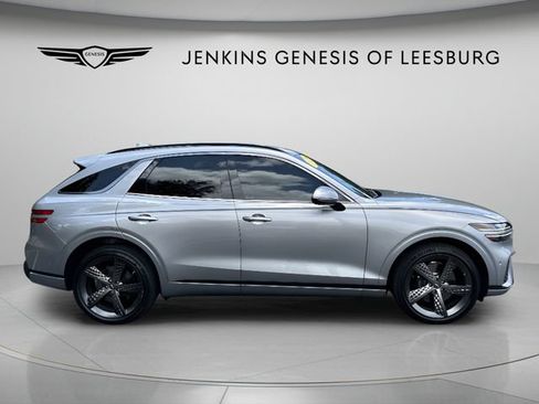 Used 2025 Genesis GV70 3.5T Sport w/ Sport Prestige Package AWD/4WD image 3