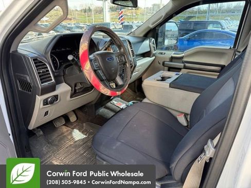 Used 2016 Ford F150 XLT w/ Equipment Group 301A Mid image 12