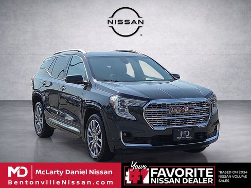 Used 2022 GMC Terrain Denali w/ LPO, Floor Liner Package AWD/4WD image 1