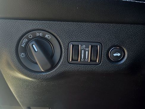 Used 2022 Dodge Challenger SRT Hellcat Redeye image 23