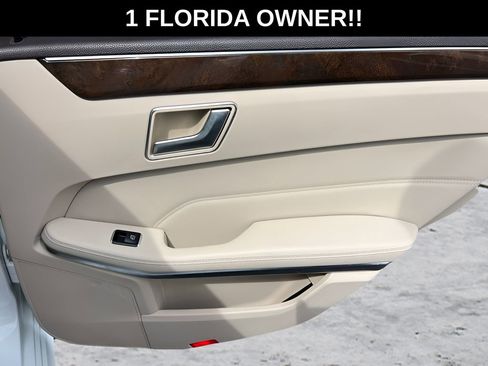 Used 2014 Mercedes-Benz E 350 Sedan image 27