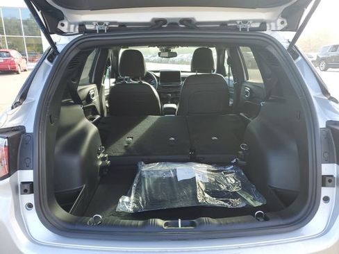 New 2026 Jeep Compass Latitude image 5