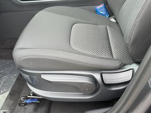 New 2026 Kia Sportage LX FWD image 19