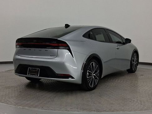 Used 2023 Toyota Prius Limited image 7