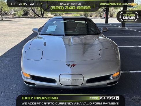 Used 1999 Chevrolet Corvette Coupe w/ Roof Pkg RWD image 2