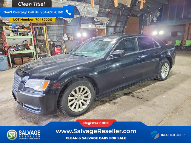 Used 2014 Chrysler 300 RWD image 1