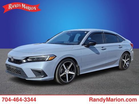 Used 2022 Honda Civic Sport image 1