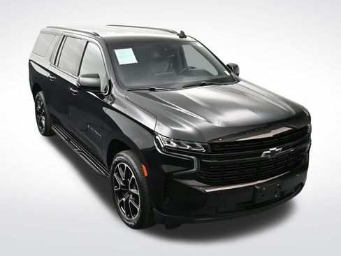 Used 2023 Chevrolet Suburban RST w/ Luxury Package AWD/4WD image 23