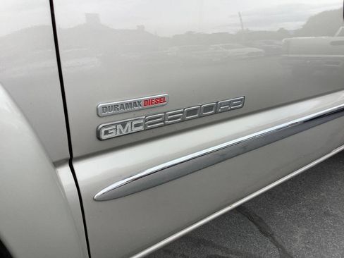 Used 2006 GMC Sierra 2500 SLE w/ Onstar Plus Package AWD/4WD image 28