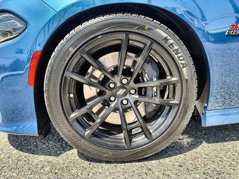 Used 2022 Dodge Charger Scat Pack w/ Dynamics Package RWD image 18