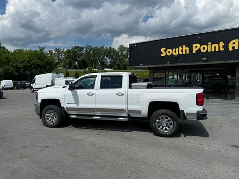 Used 2019 Chevrolet Silverado 2500 LTZ w/ Duramax Plus Package AWD/4WD image 7