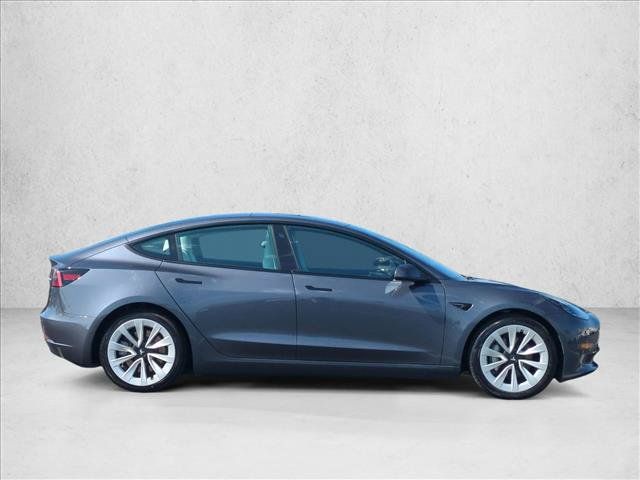 Used 2023 Tesla Model 3 Standard Range RWD image 4