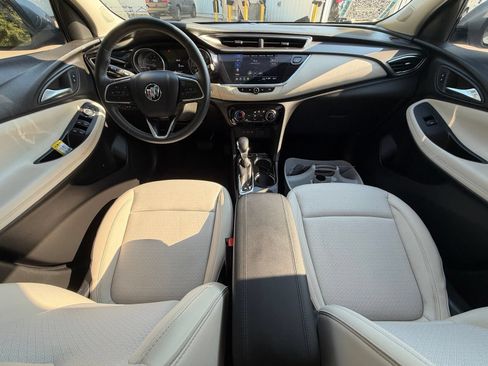 Used 2023 Buick Encore GX Preferred w/ Cold Weather Comfort Package FWD image 20