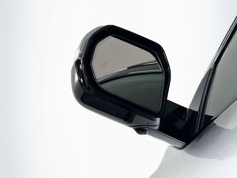 Used 2023 Toyota Tundra Platinum image 5