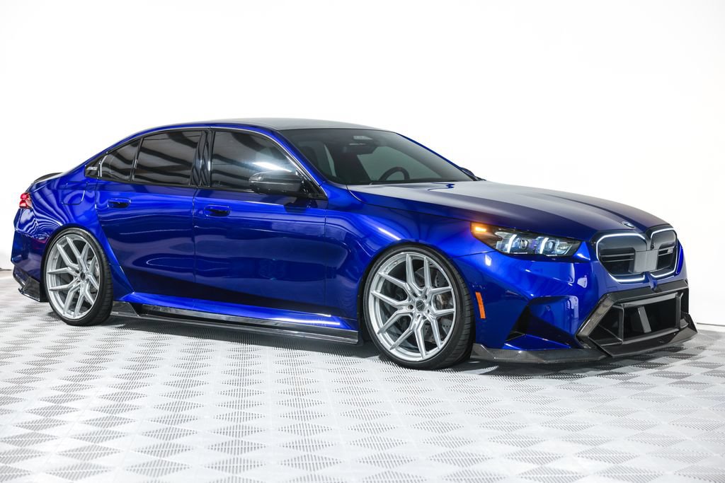 Used 2026 BMW M5 w/ Executive Package AWD/4WD image 4