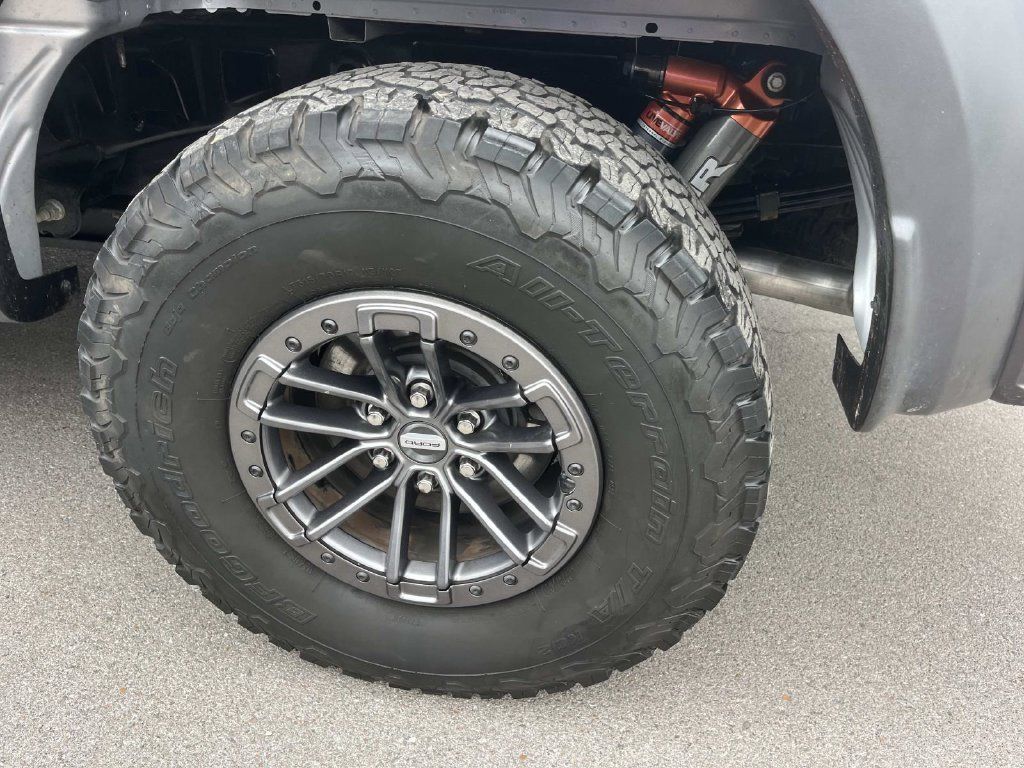 Used 2019 Ford F150 Raptor AWD/4WD image 11