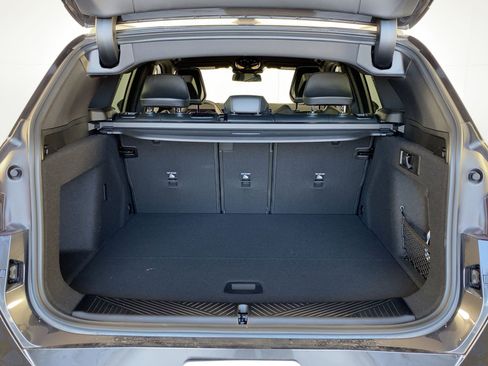 Used 2025 BMW X3 xDrive30i w/ Premium Package image 29