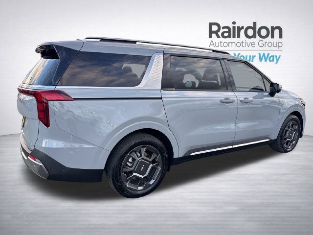 Used 2026 Kia Carnival SX FWD image 7
