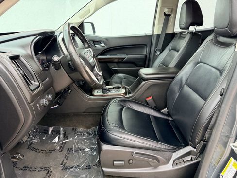 Used 2015 GMC Canyon SLT w/ Driver Alert Package AWD/4WD image 12