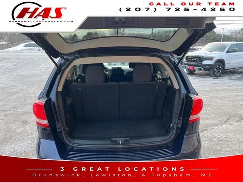 Used 2018 Dodge Journey SXT w/ Premium Group image 12