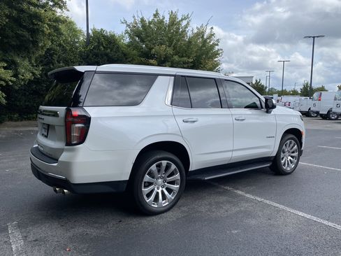 Used 2022 Chevrolet Tahoe Premier AWD/4WD image 9
