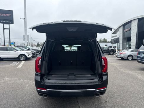 New 2026 GMC Yukon Denali Ultimate AWD/4WD image 10