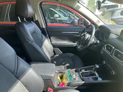 Used 2018 MAZDA CX-5 Touring image 3