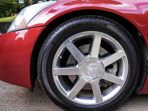 Used 2004 Cadillac XLR RWD image 53