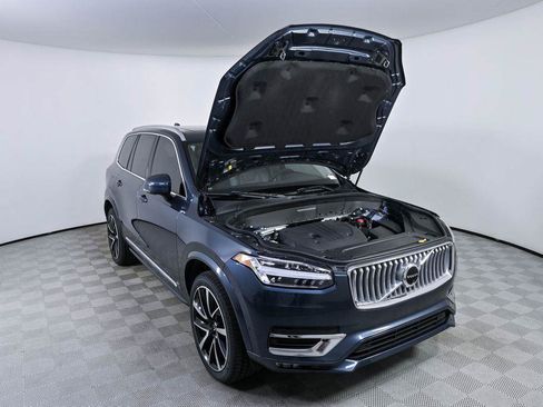 Certified 2024 Volvo XC90 B6 Plus w/ Protection Package Premier AWD/4WD image 36