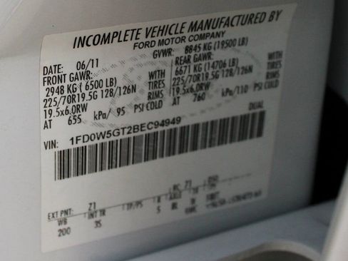 Used 2011 Ford F550 2WD Crew Cab Super Duty w/ Payload Upgrade Pkg image 45