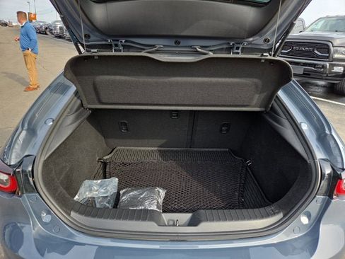 Used 2025 MAZDA MAZDA3 Hatchback w/ Appearance Package image 13