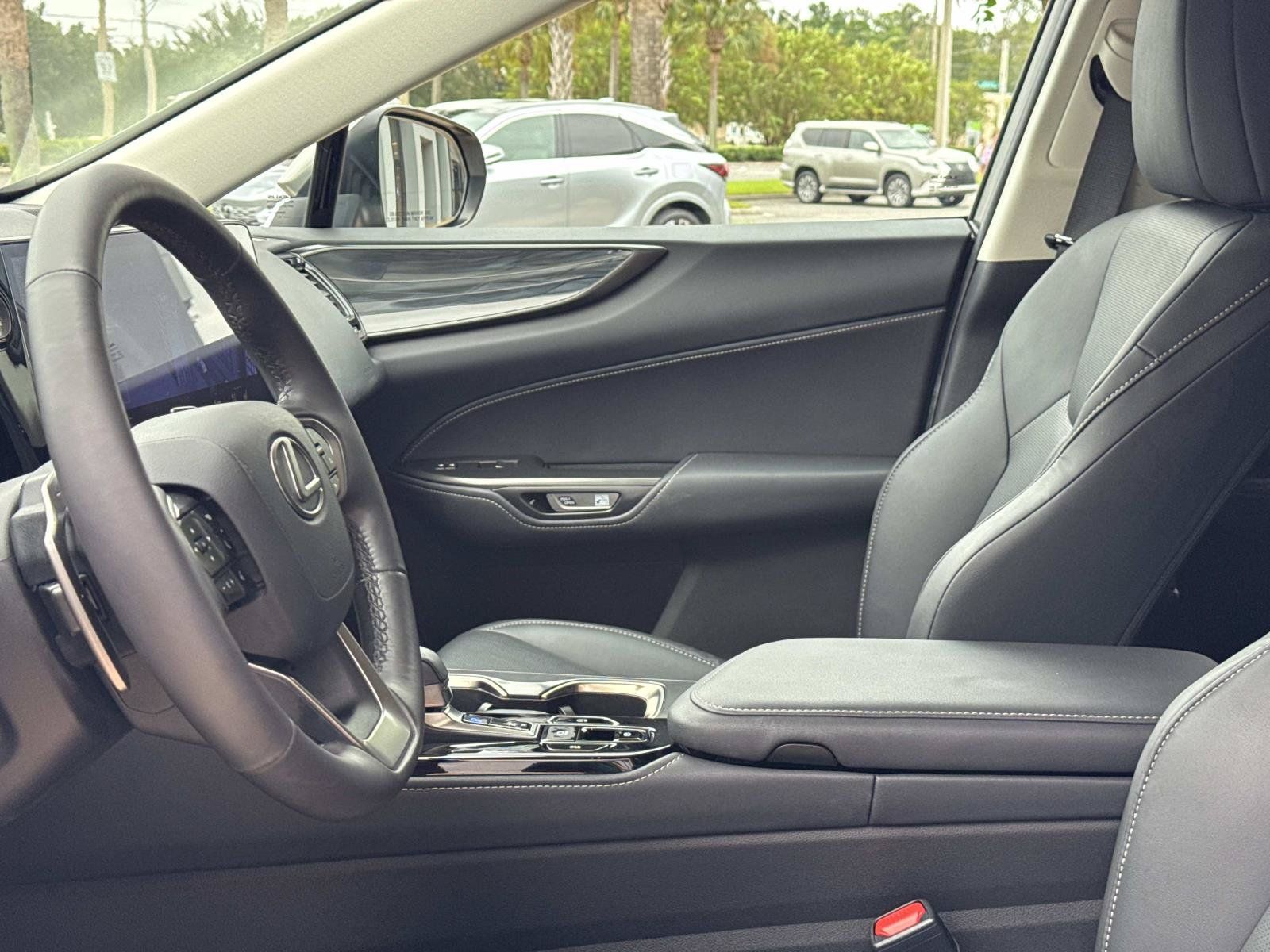 Certified 2024 Lexus NX 250 FWD w/ Cold Area Package image 23