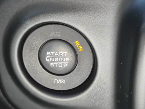 Used 2021 Jeep Wrangler Unlimited Sport AWD/4WD image 26