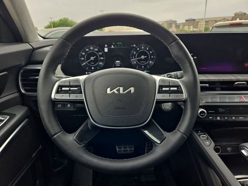 Certified 2025 Kia Telluride SX Prestige image 22