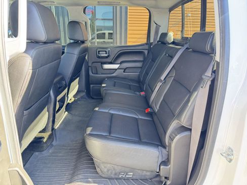 Used 2017 Chevrolet Silverado 1500 LTZ Z71 w/ LTZ Plus Package AWD/4WD image 23