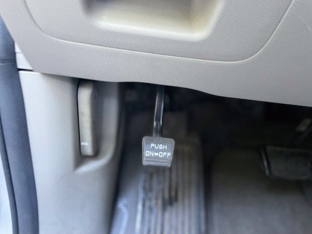 Used 2017 Kia Sedona L FWD image 12